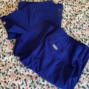 FIGS Royal Blue Scrub Set